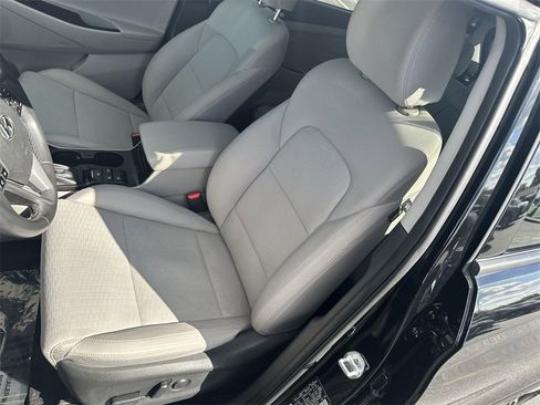 Used 2021 Hyundai Tucson Sport image 14