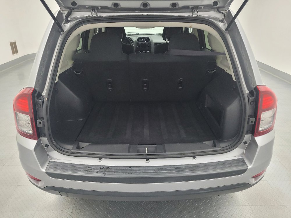 Used 2016 Jeep Compass Sport w/ Power Value Group FWD image 29