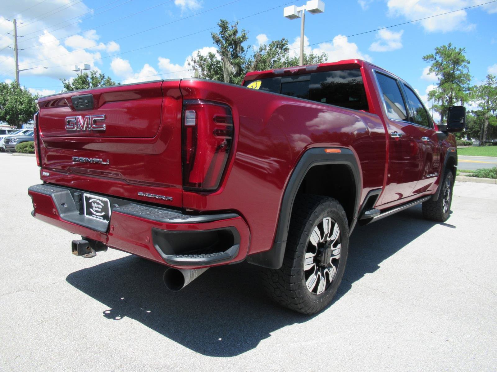 Used 2024 GMC Sierra 2500 Denali w/ Denali Reserve Package AWD/4WD image 7