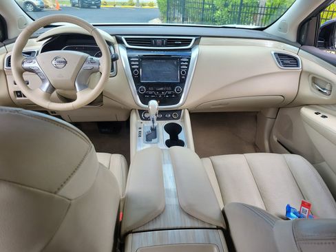 Used 2015 Nissan Murano Platinum w/ Platinum Technology Package FWD image 14