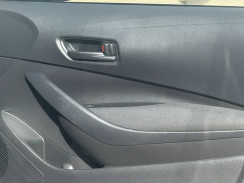 Certified 2025 Toyota Corolla LE FWD image 17