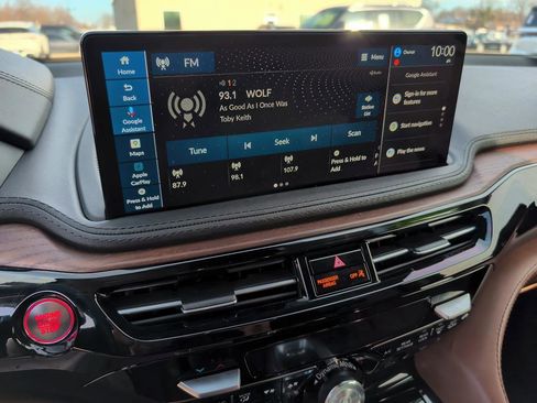 Used 2025 Acura MDX SH-AWD w/ Advance Package image 25