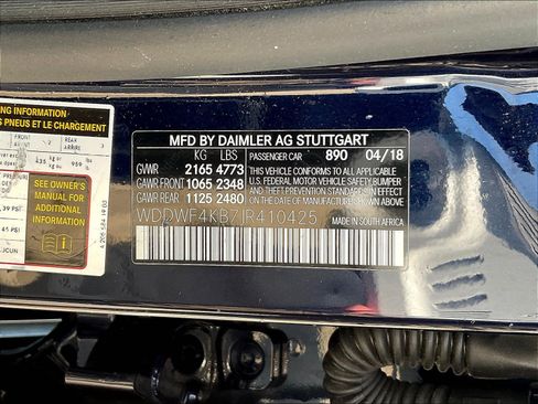 Used 2018 Mercedes-Benz C 300 4MATIC Sedan image 19