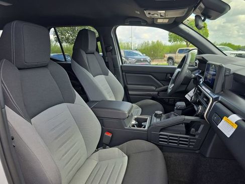 New 2026 Toyota 4Runner TRD Off-Road AWD/4WD image 10
