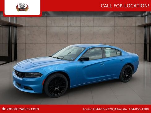Used 2023 Dodge Charger SXT RWD image 1