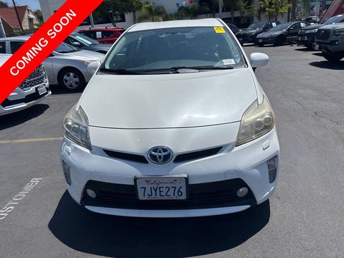 Used 2015 Toyota Prius Five FWD image 9