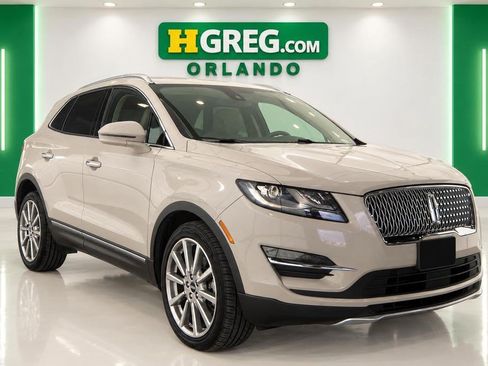 Used 2019 Lincoln MKC Reserve w/ MKC Climate Package FWD image 4