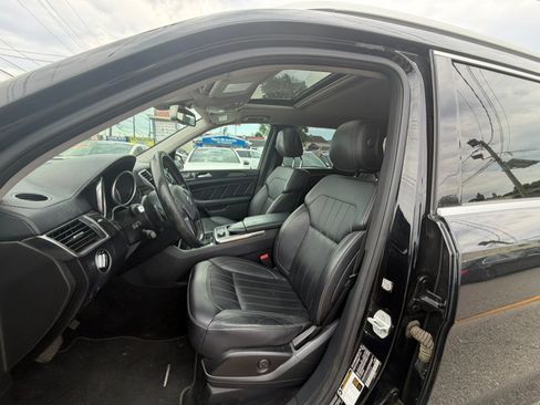 Used 2016 Mercedes-Benz GL 450 4MATIC image 8