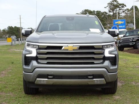 Used 2025 Chevrolet Silverado 1500 High Country w/ High Country Premium Package image 2