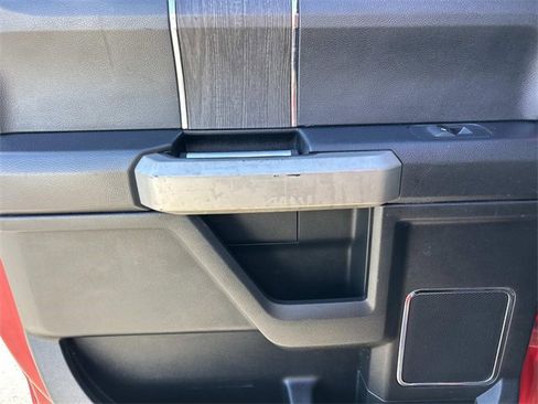 Used 2021 Ford F250 Lariat w/ Lariat Value Package image 19