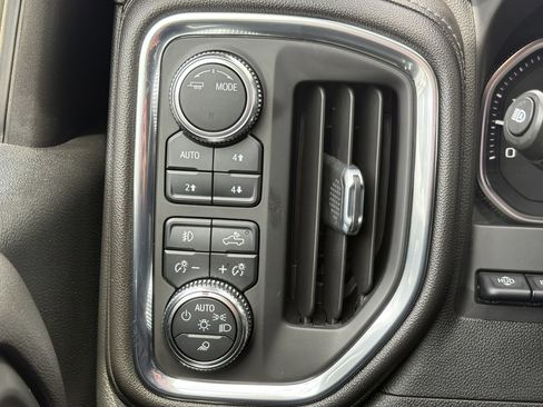 Used 2022 GMC Sierra 2500 Denali w/ Denali Ultimate Package AWD/4WD image 26