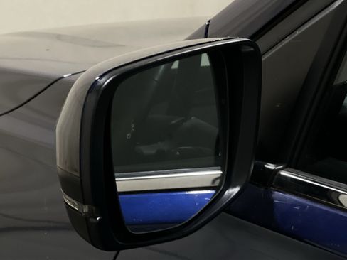 Used 2023 Honda Pilot Touring image 15