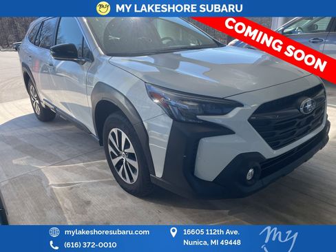 Used 2025 Subaru Outback Premium w/ Popular Package #1A image 1