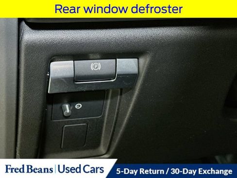 Used 2022 Land Rover Defender 110 X-Dynamic HSE AWD/4WD image 12