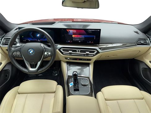 Used 2022 BMW i4 eDrive40 w/ Premium Package image 16