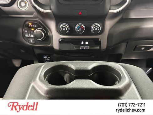 Used 2019 RAM 1500 Big Horn AWD/4WD image 15