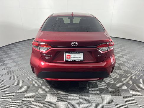 Used 2022 Toyota Corolla LE w/ LE Convenience Package FWD image 5