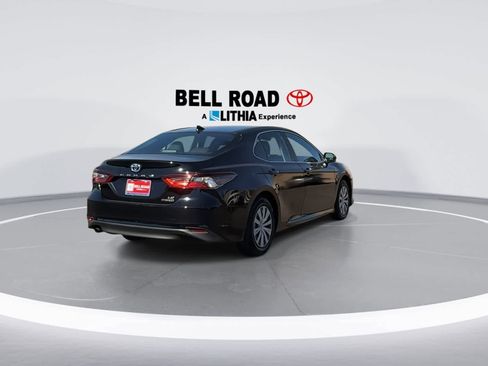 Used 2024 Toyota Camry LE image 8