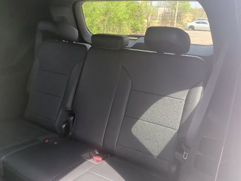 Certified 2025 Buick Enclave Preferred image 17