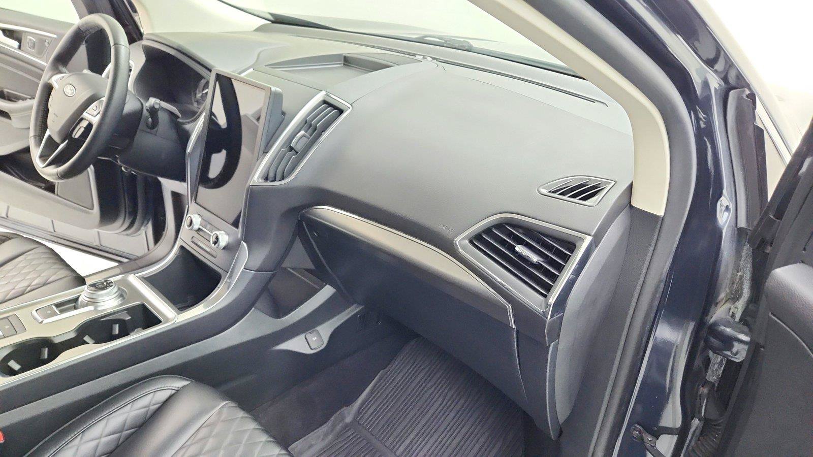 Used 2024 Ford Edge Titanium AWD/4WD image 26
