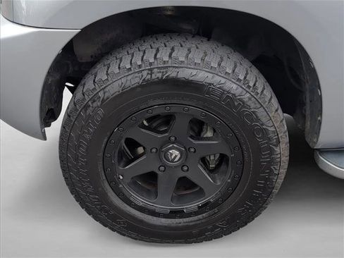 Used 2014 Toyota Sequoia Platinum AWD/4WD image 26