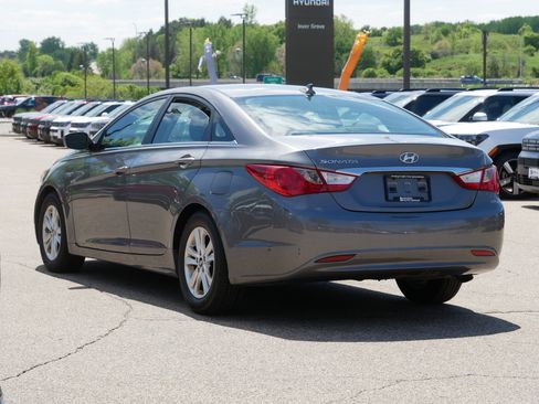 Used 2013 Hyundai Sonata GLS w/ Popular Equipment Pkg FWD image 8