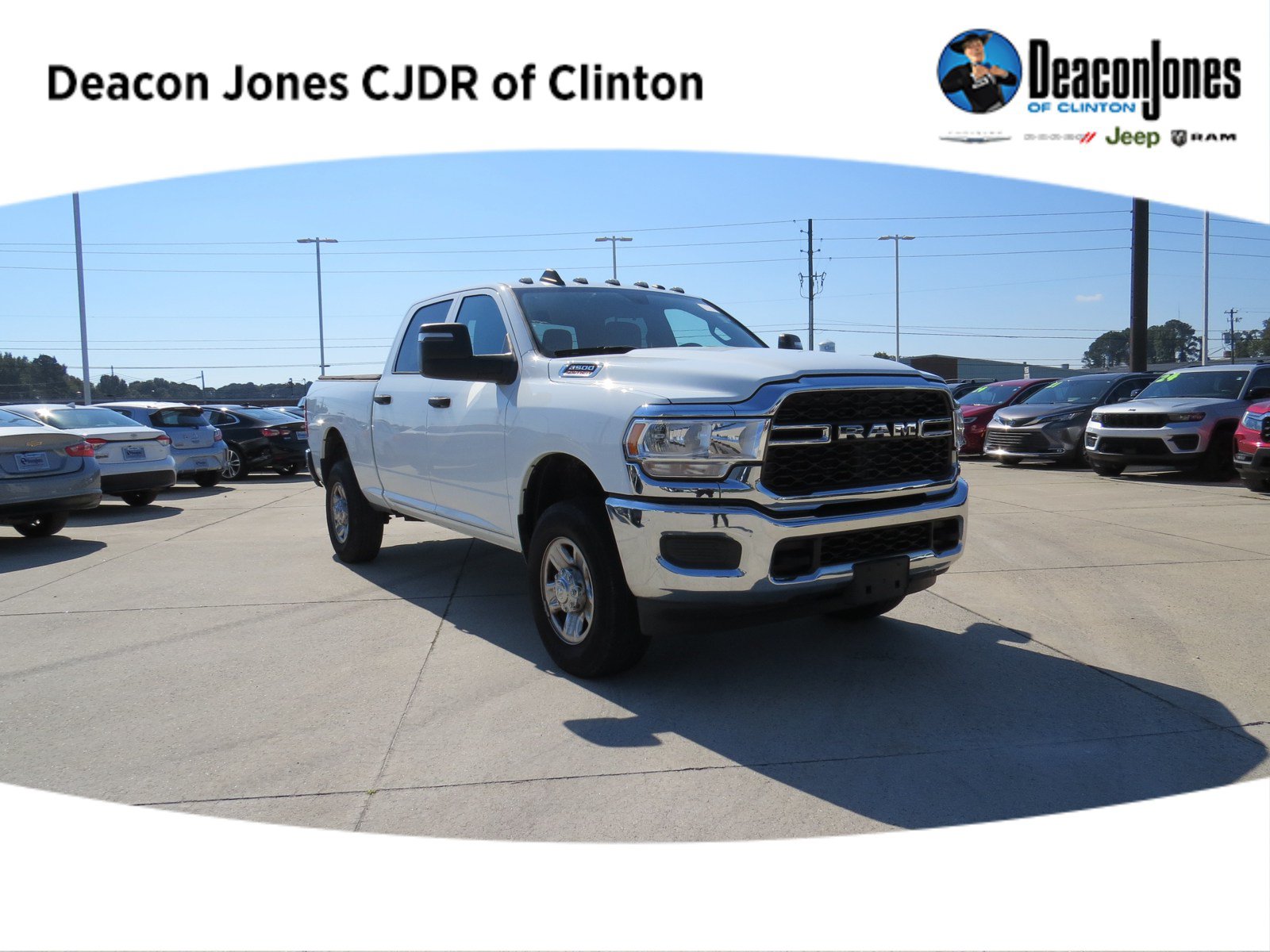 Used 2024 RAM 2500 Tradesman w/ Chrome Appearance Group AWD/4WD image 1