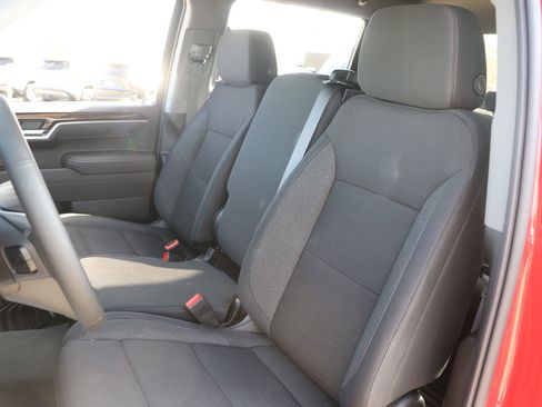 New 2026 GMC Sierra 1500 Elevation image 14