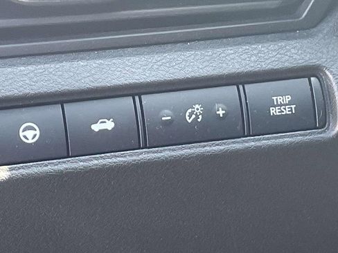 Used 2023 Nissan Altima 2.0 SR image 19