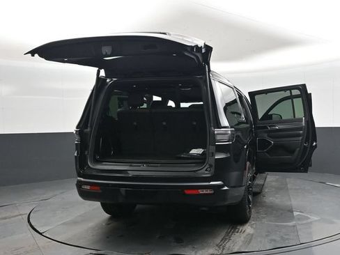 New 2026 Jeep Grand Wagoneer Limited AWD/4WD image 51