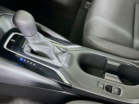 Used 2024 Toyota Corolla LE image 24