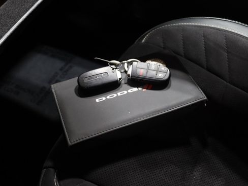 Used 2018 Dodge Challenger SRT w/ Technology Group RWD image 38
