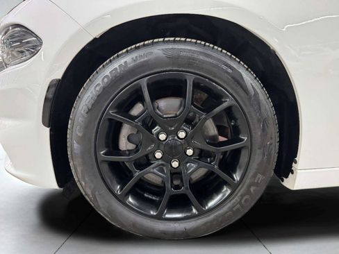 Used 2017 Dodge Charger SXT w/ AWD Plus Group image 56