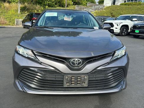 Certified 2019 Toyota Camry LE FWD image 7