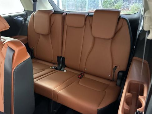 New 2026 Kia Carnival EX image 28