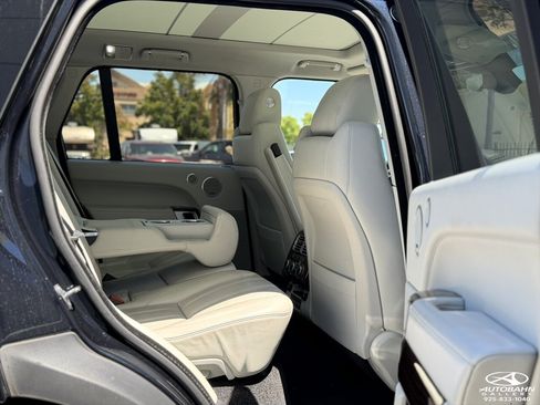 Used 2017 Land Rover Range Rover HSE AWD/4WD image 22