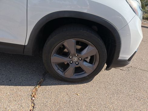 Used 2020 Honda Passport Touring image 4