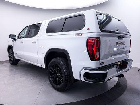 Used 2024 GMC Sierra 1500 Elevation w/ X31 Off-Road Package AWD/4WD image 14