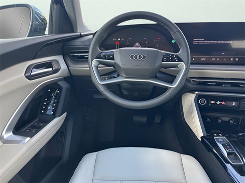 New 2025 Audi Q5 Premium image 24