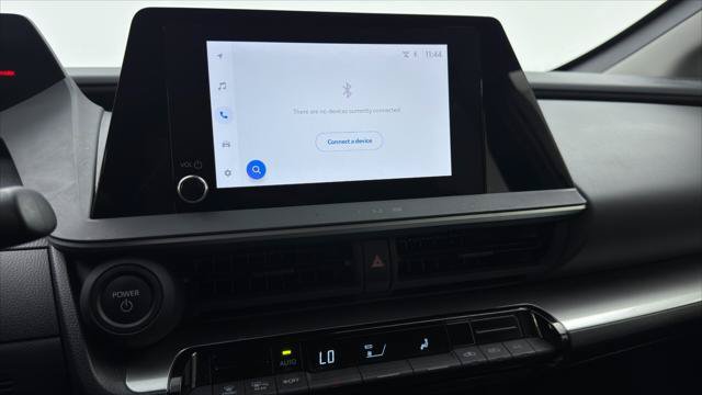 Used 2025 Toyota Prius LE FWD image 31