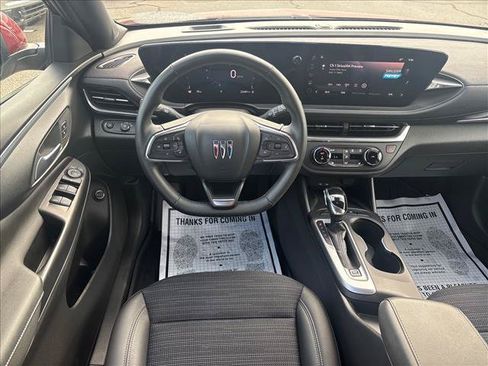 Certified 2024 Buick Envista Preferred w/ Convenience I Package FWD image 8
