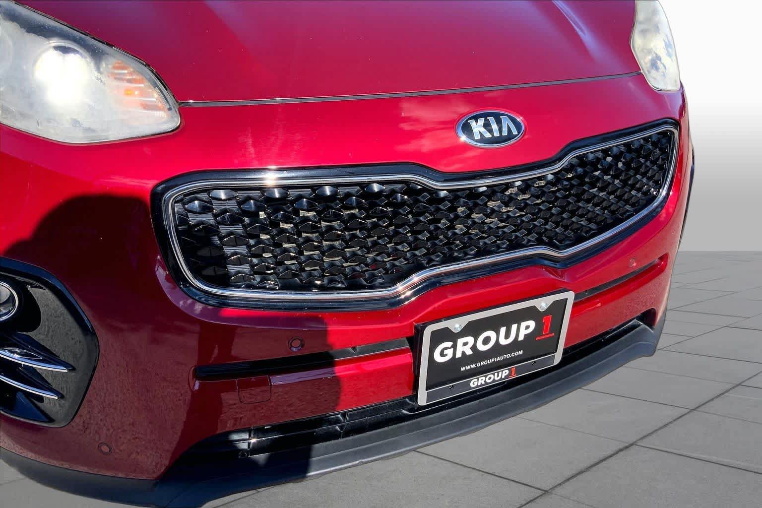 Used 2017 Kia Sportage EX w/ EX Technology Package FWD image 29