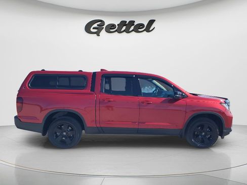 Used 2025 Honda Ridgeline Black Edition image 4