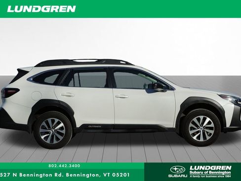 Used 2023 Subaru Outback 2.5i image 2