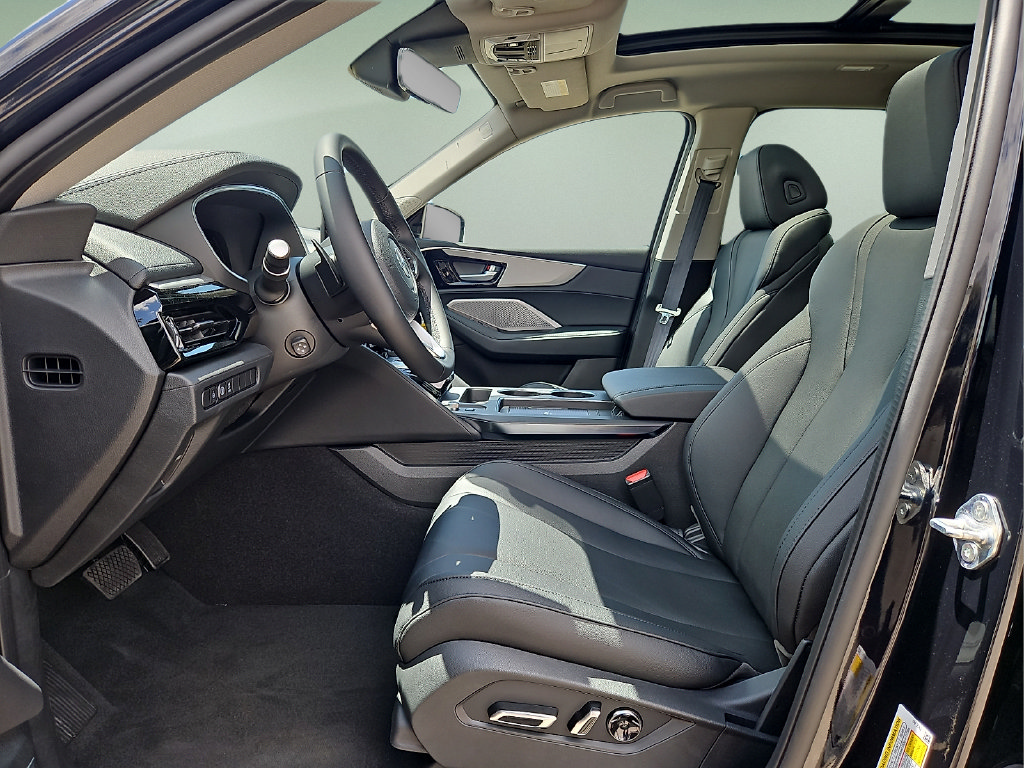 New 2026 Acura MDX FWD image 17