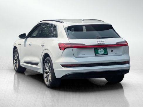 Used 2021 Audi e-tron Premium Plus w/ Premium Plus Package AWD/4WD image 6