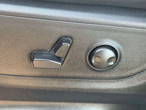 Used 2026 RAM 1500 Big Horn AWD/4WD image 18