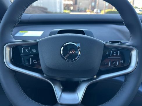 New 2026 Volvo EX30 Cross Country Ultra image 20