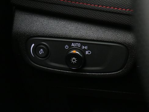 Certified 2024 Chevrolet TrailBlazer RS w/ Convenience Package image 16