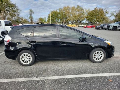 Used 2012 Toyota Prius V Three image 3